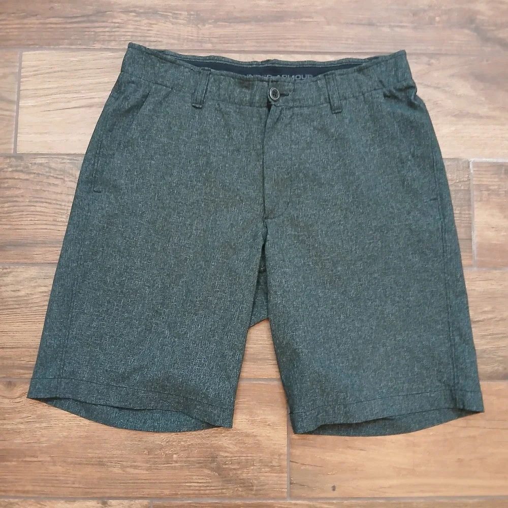 Under Armour Shorts Mens 32 Gray Golf Showdown Vented Stretch Hybrid 1309551‎